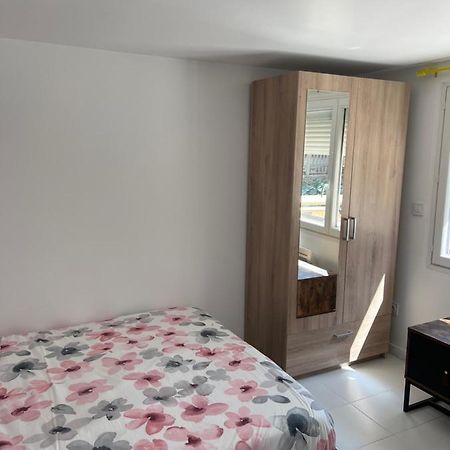 Manaslu Home Palaiseau Εξωτερικό φωτογραφία